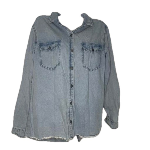 Button down light denim shacket - Picture 2 of 5